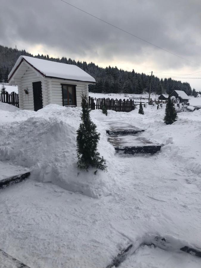 Гостьовий Дім Круасан Сімейний Bukovel Dış mekan fotoğraf